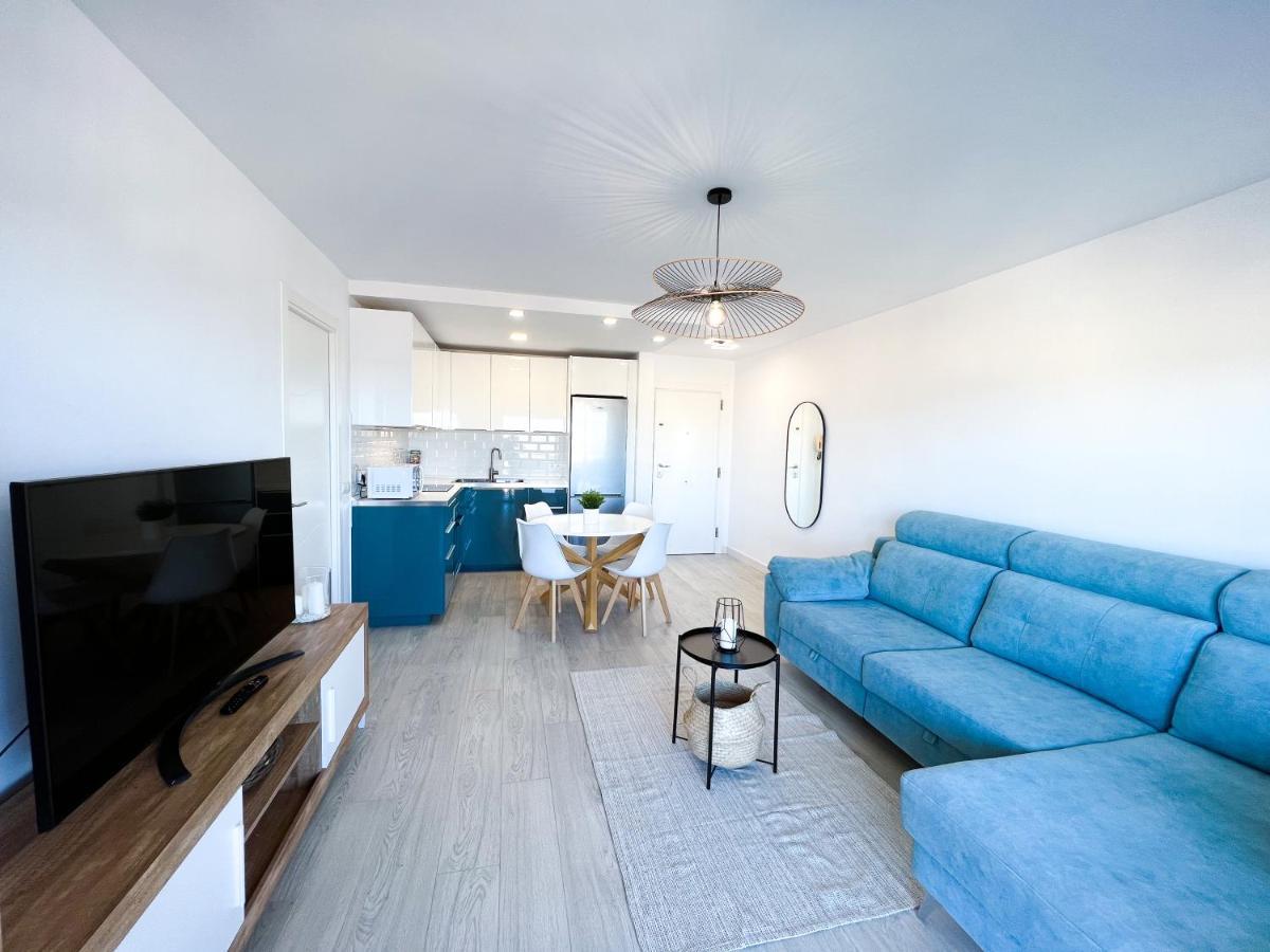 Apartamento A 900 M De La Playa Y Con Vistas Al Mar En Fuengirola Kültér fotó
