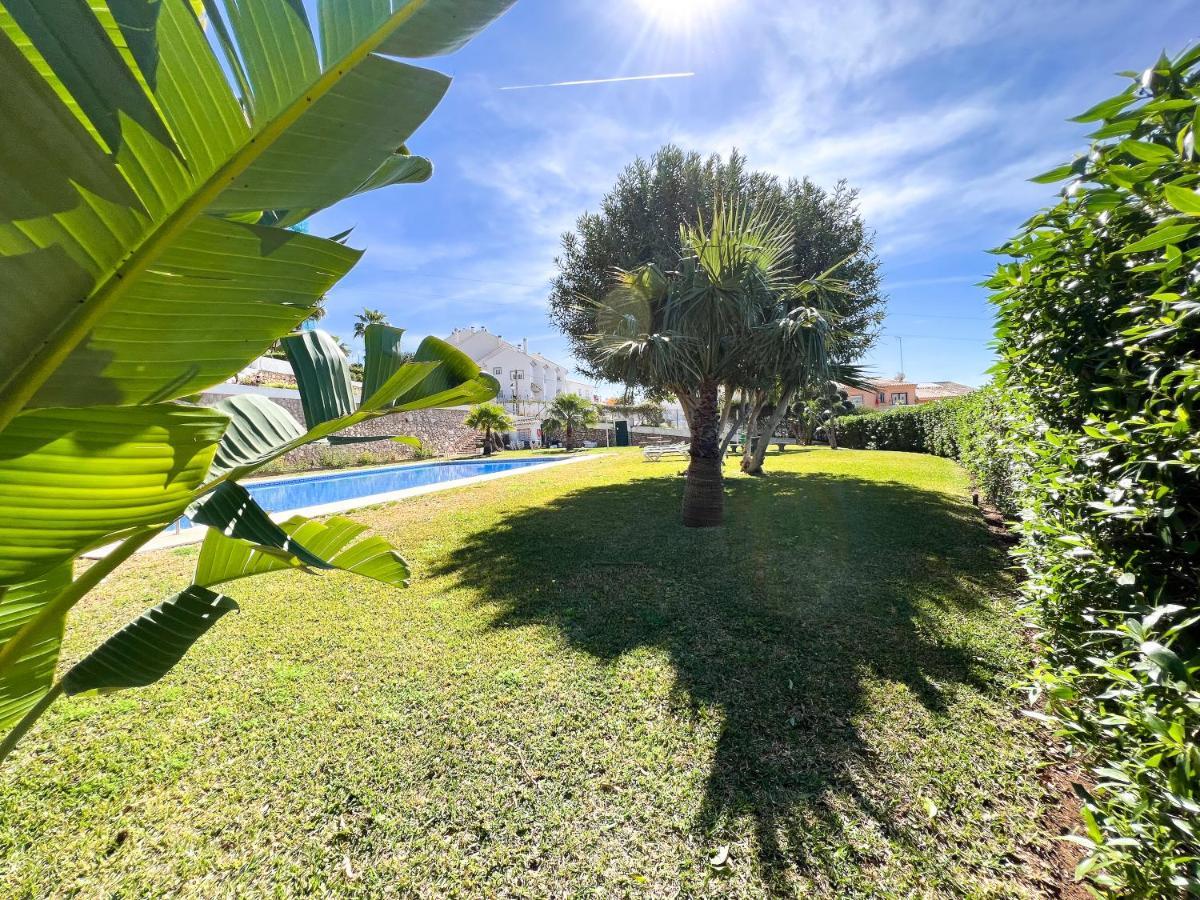 Apartamento A 900 M De La Playa Y Con Vistas Al Mar En Fuengirola Kültér fotó