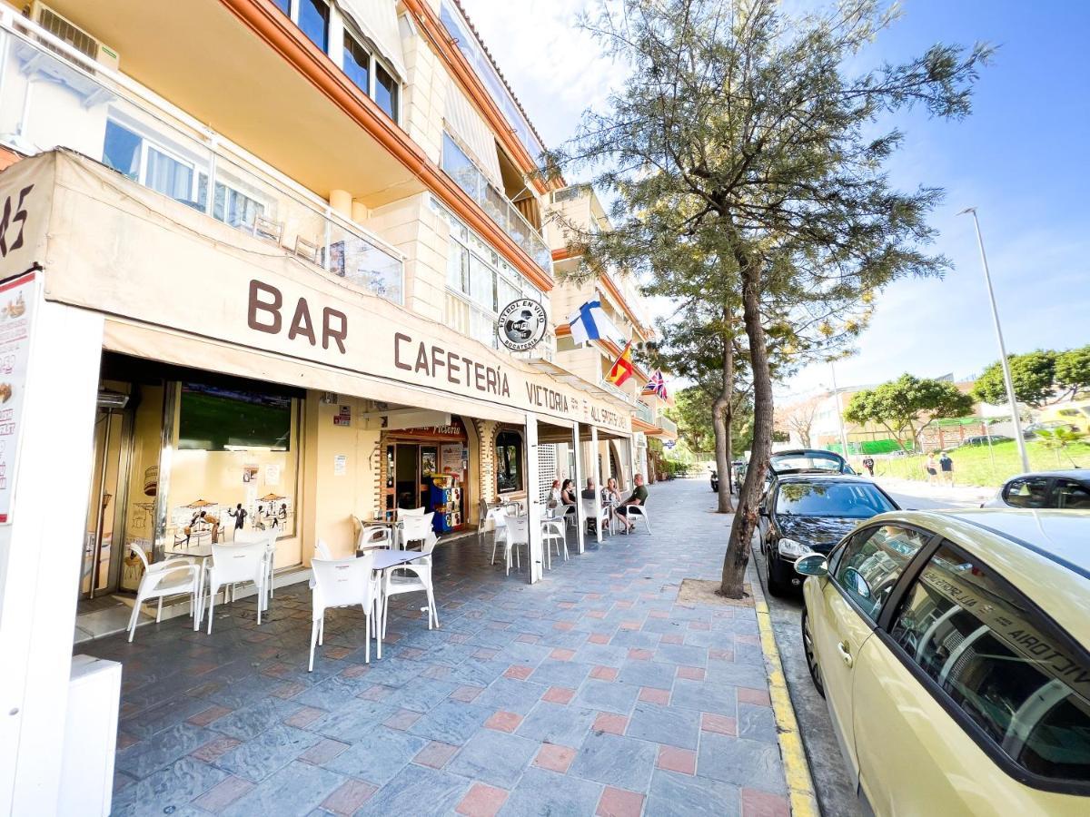 Apartamento A 900 M De La Playa Y Con Vistas Al Mar En Fuengirola Kültér fotó