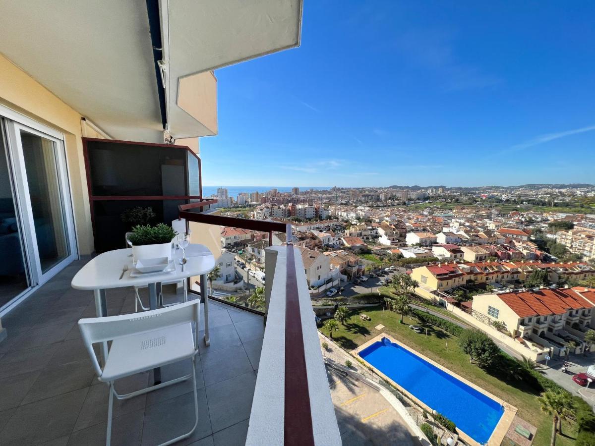Apartamento A 900 M De La Playa Y Con Vistas Al Mar En Fuengirola Kültér fotó