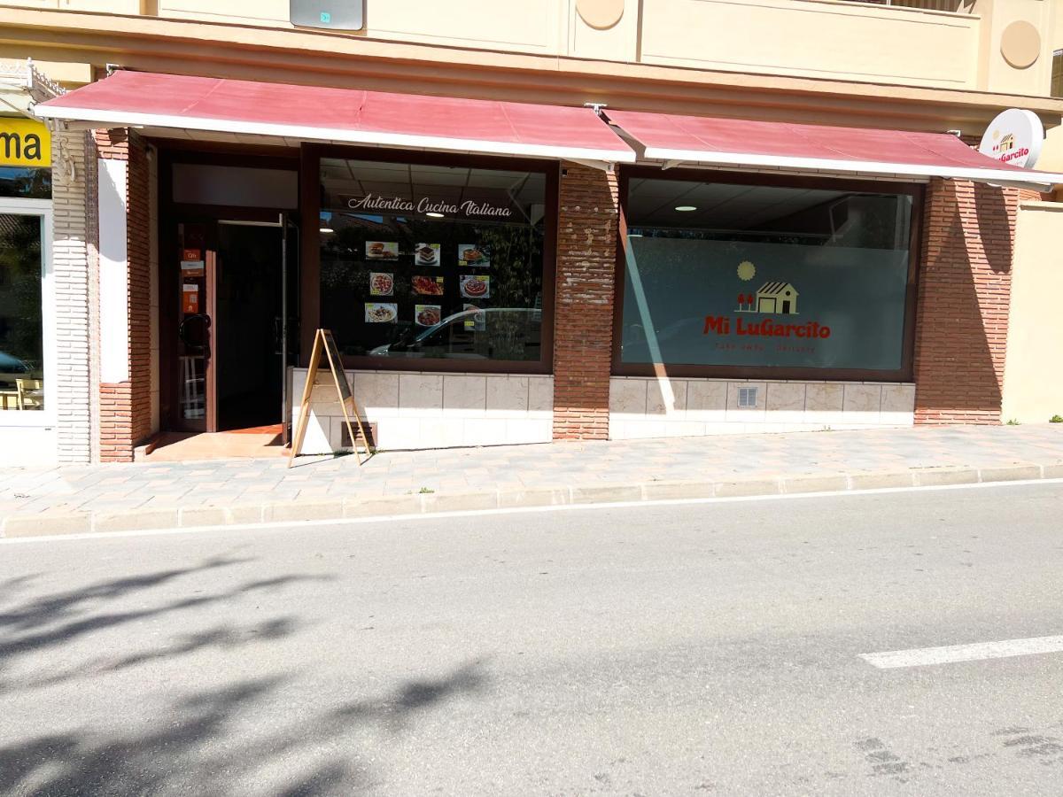 Apartamento A 900 M De La Playa Y Con Vistas Al Mar En Fuengirola Kültér fotó