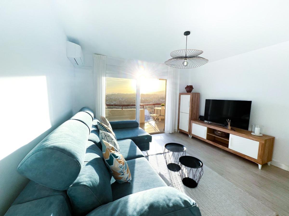 Apartamento A 900 M De La Playa Y Con Vistas Al Mar En Fuengirola Kültér fotó