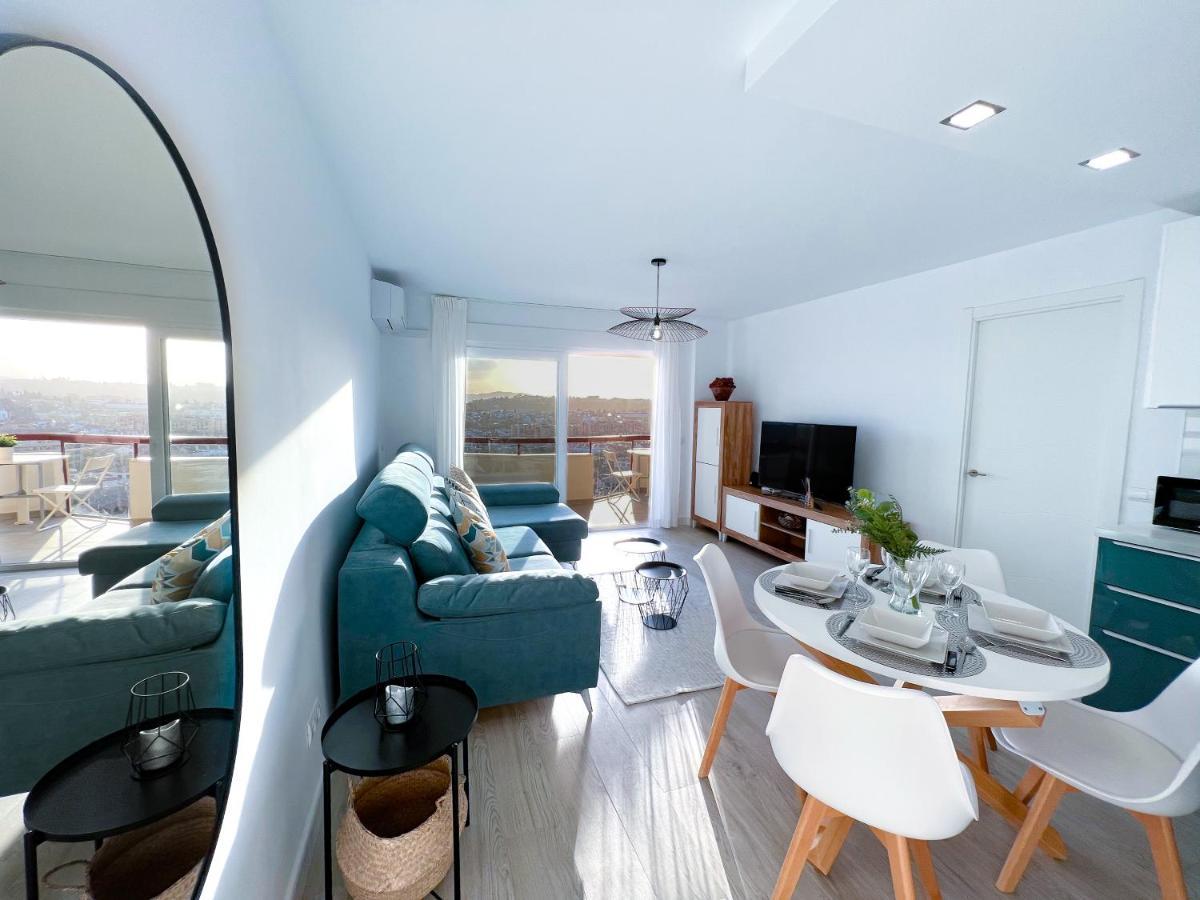 Apartamento A 900 M De La Playa Y Con Vistas Al Mar En Fuengirola Kültér fotó